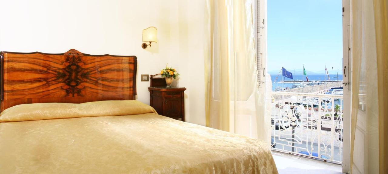 Hotel Hieracon Carloforte Kültér fotó
